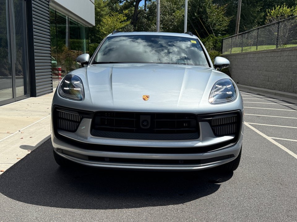 New 2026 Porsche Macan S AWD/4WD image 10