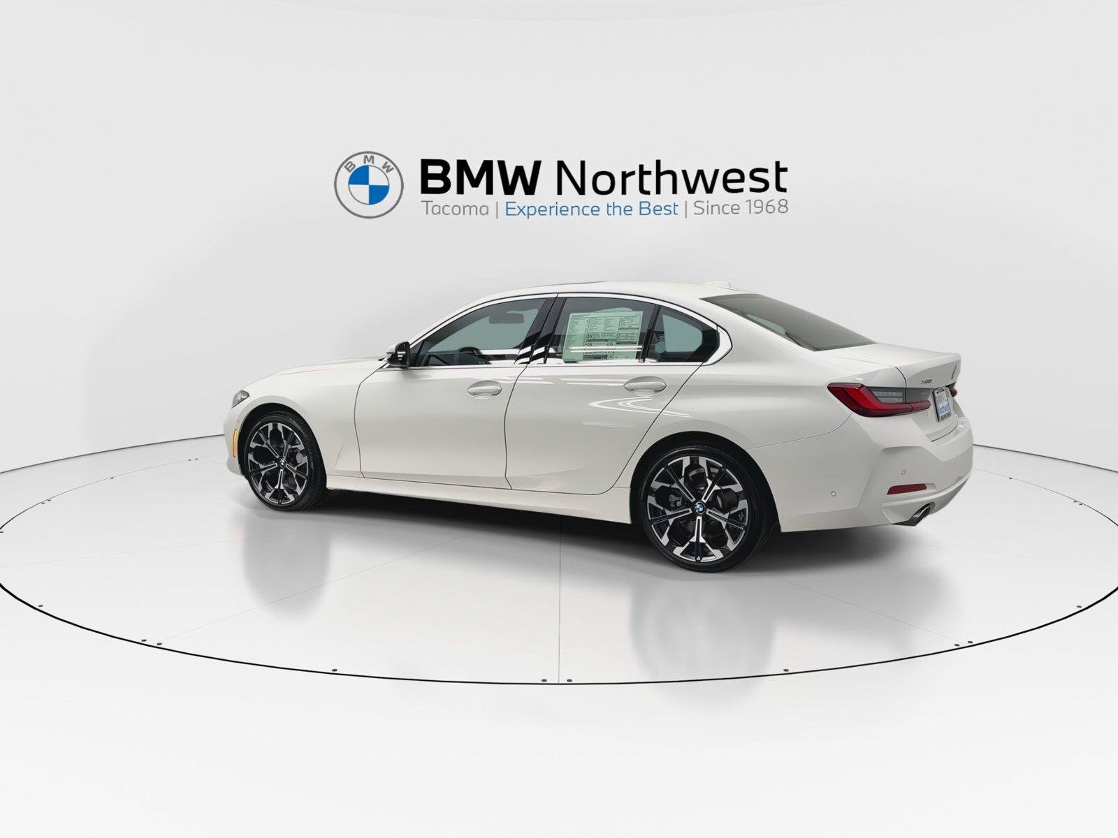 New 2026 BMW 330i xDrive Sedan w/ Premium Package AWD/4WD image 12
