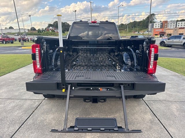 Used 2025 Ford F450 King Ranch w/ Chrome Package image 10