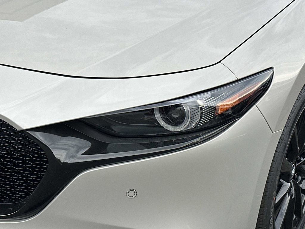 New 2026 MAZDA MAZDA3 Hatchback w/Premium Plus Pkg AWD/4WD image 7