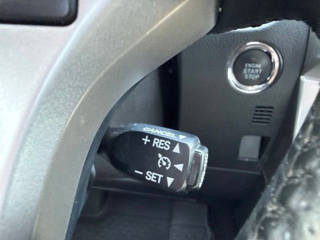 Used 2018 Toyota 4Runner Limited AWD/4WD image 22