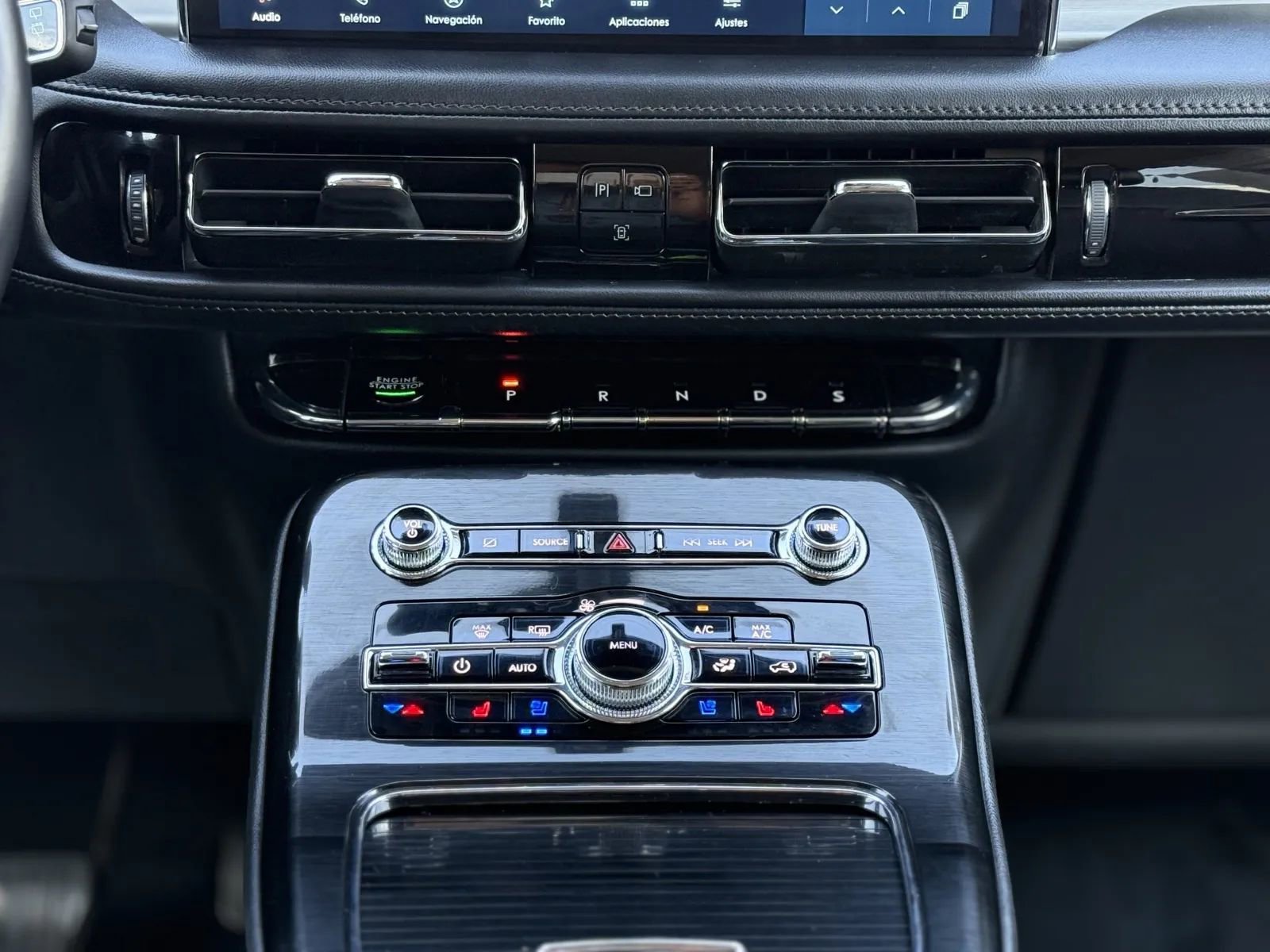 Used 2023 Lincoln Nautilus Reserve w/ Equipment Group 201A image 38