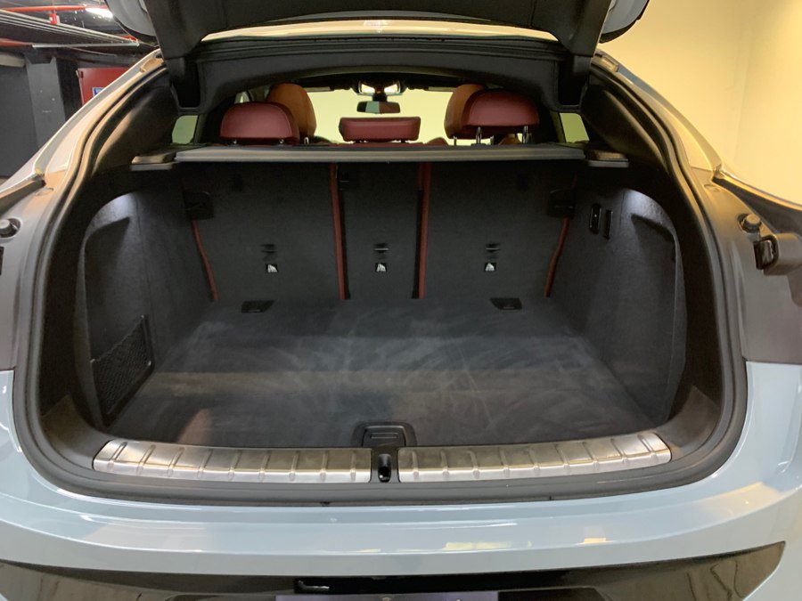 Used 2024 BMW X4 xDrive30i w/ M Sport Package AWD/4WD image 62