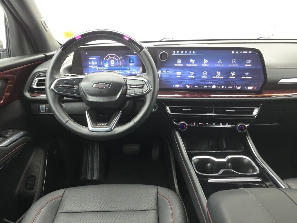 Used 2024 Chevrolet Traverse Z71 w/ Enhanced Driving Package image 17