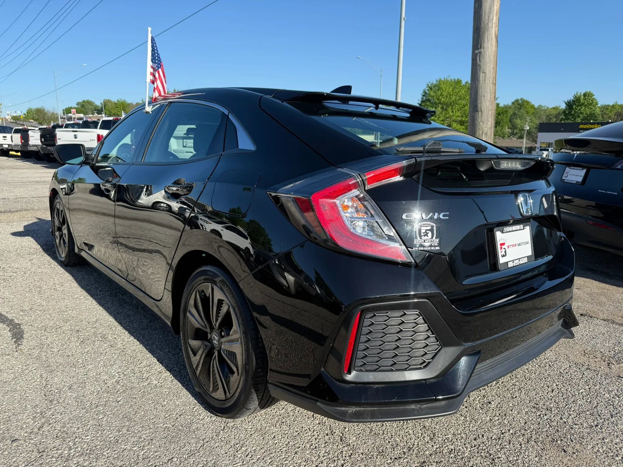Used 2018 Honda Civic EX image 6