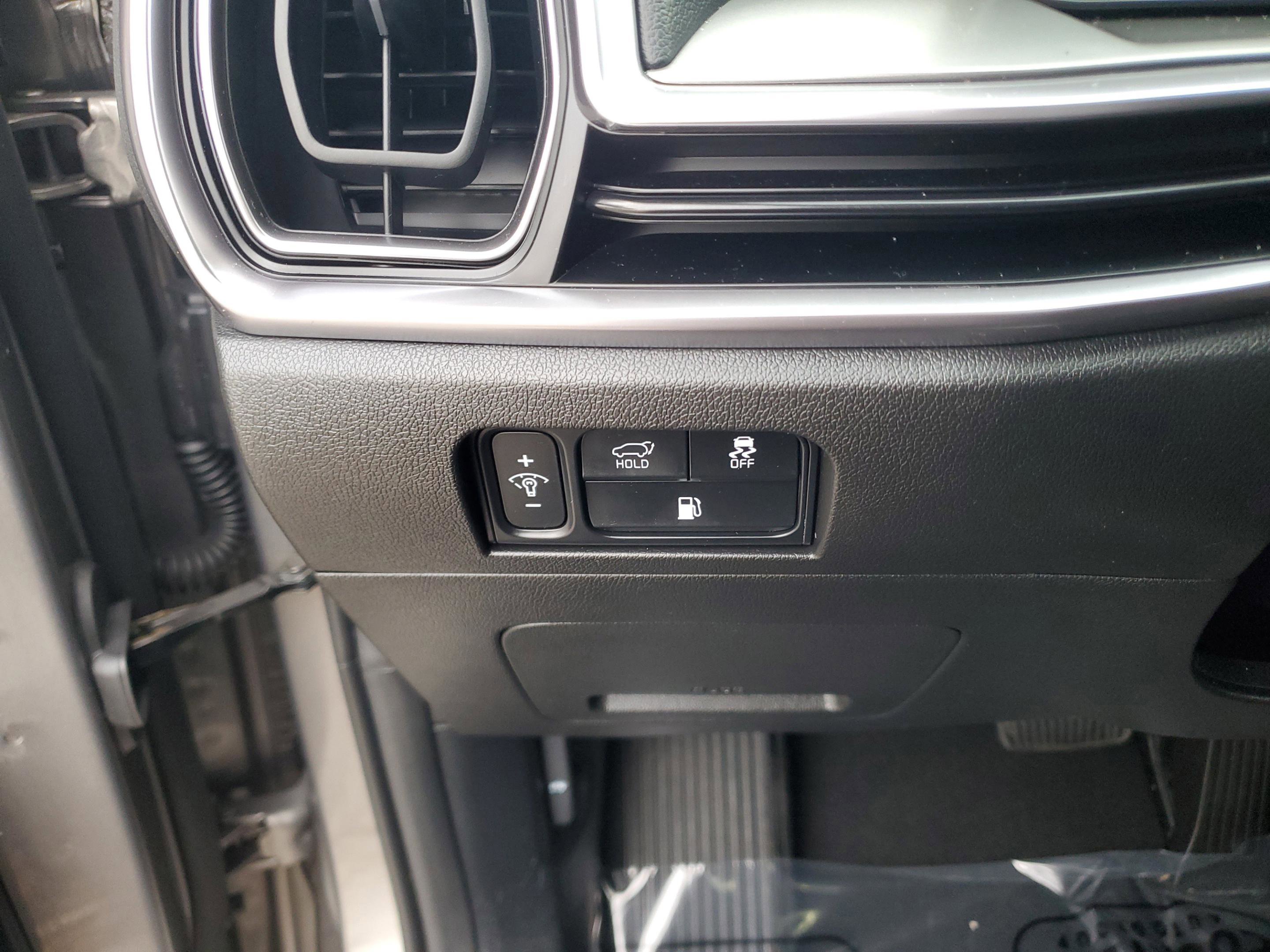 Certified 2025 Kia Sorento EX w/ EX Panoramic Sunroof Package image 27