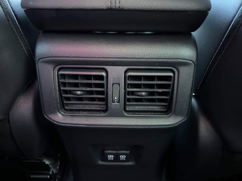 Used 2021 Toyota RAV4 Limited image 40