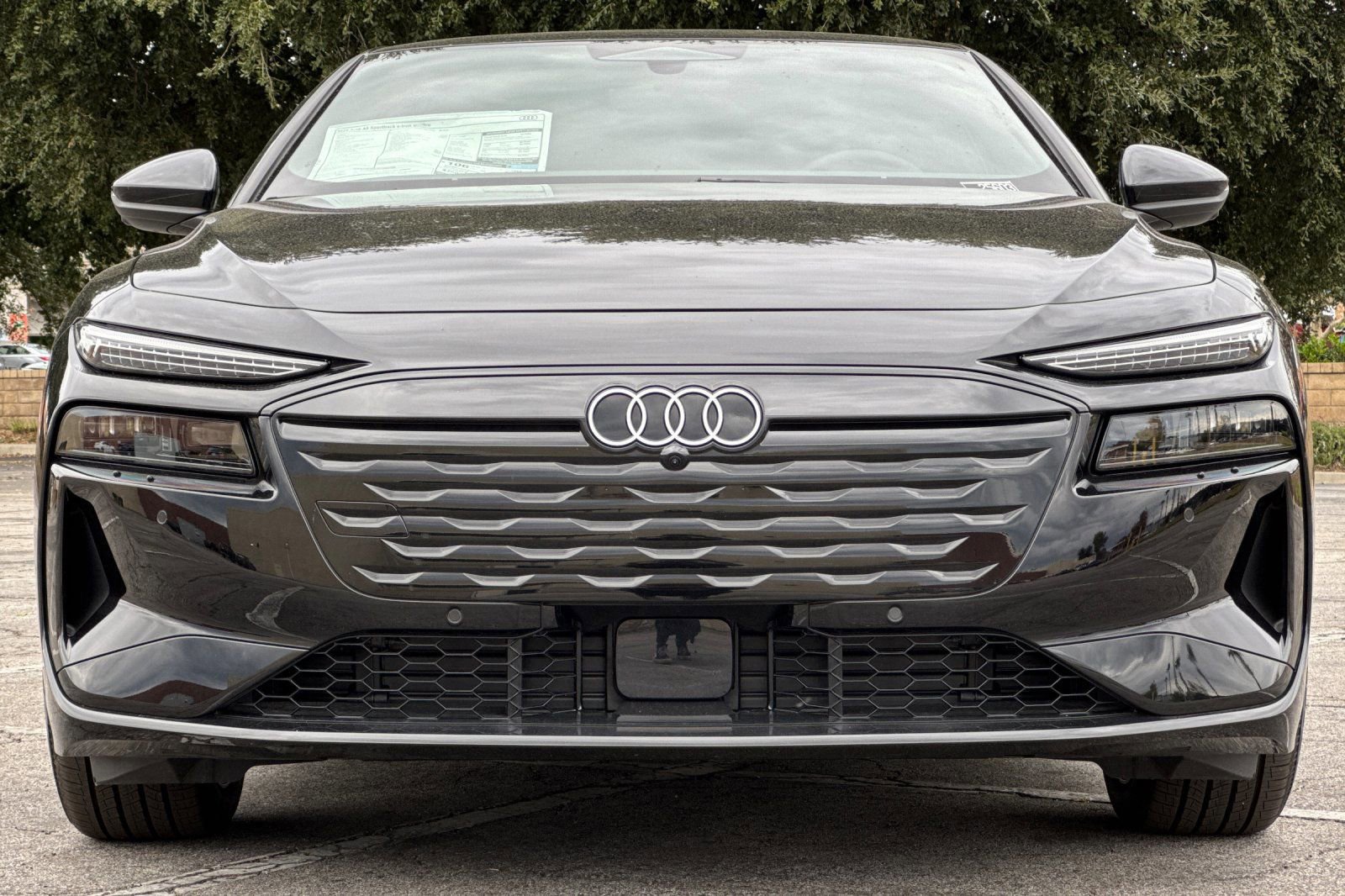 New 2025 Audi A6 e-tron Premium Plus AWD/4WD image 6