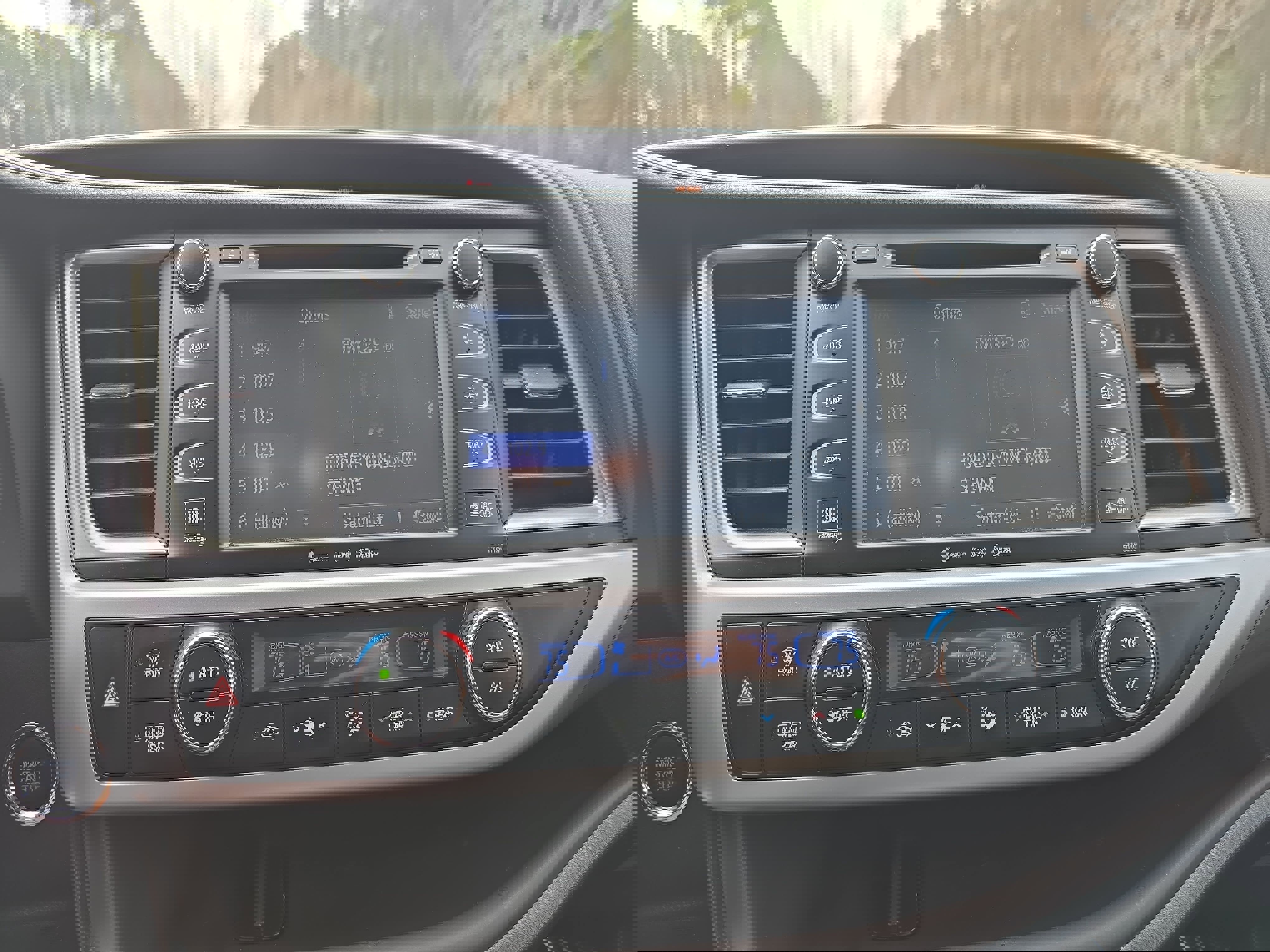 Used 2018 Toyota Highlander Limited image 22