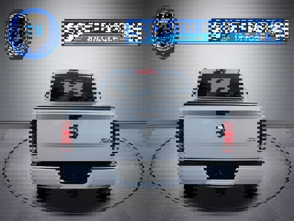 Used 2018 RAM 1500 Express image 4