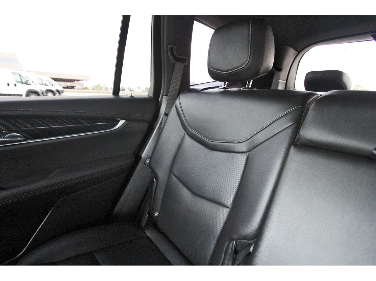 Used 2023 Cadillac XT6 Premium Luxury FWD image 14