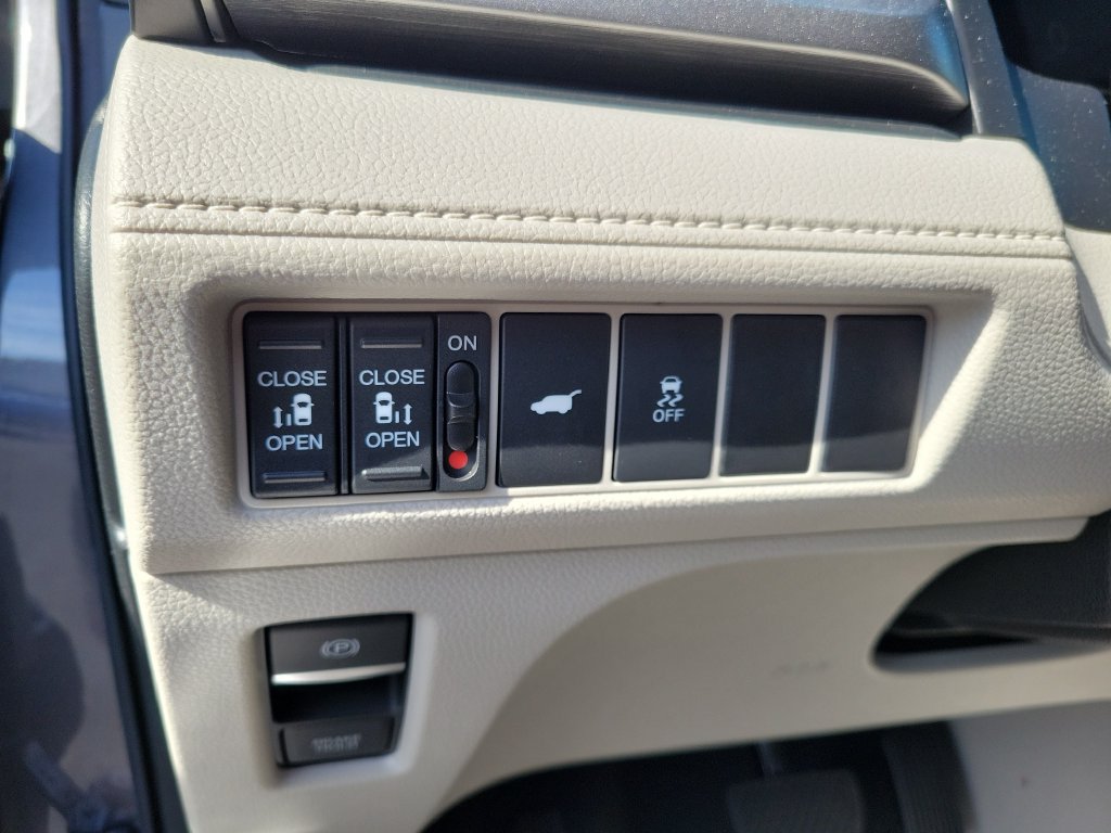 Certified 2026 Honda Odyssey EX-L image 30