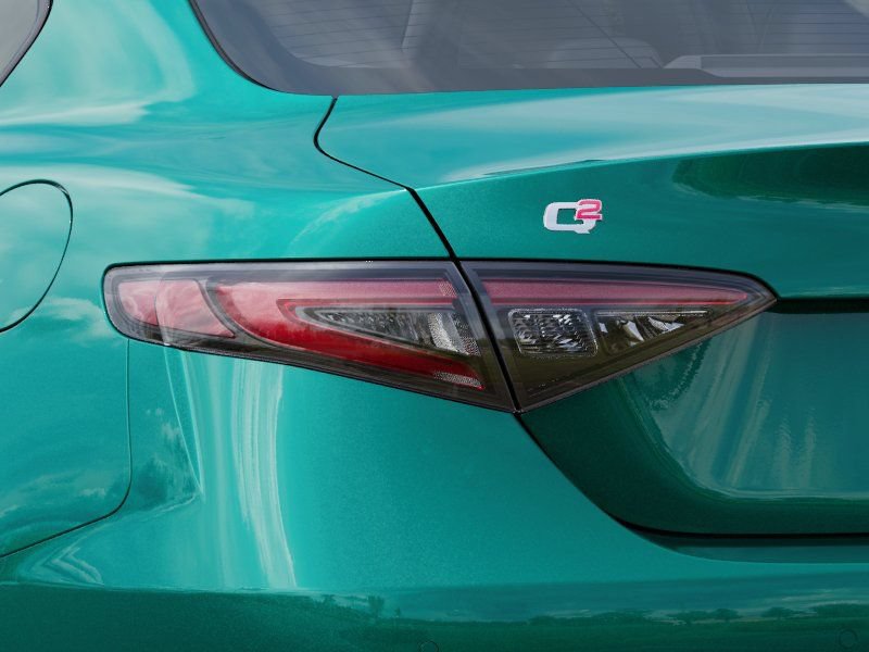 Used 2025 Alfa Romeo Giulia w/ Driving Assist Package RWD image 10