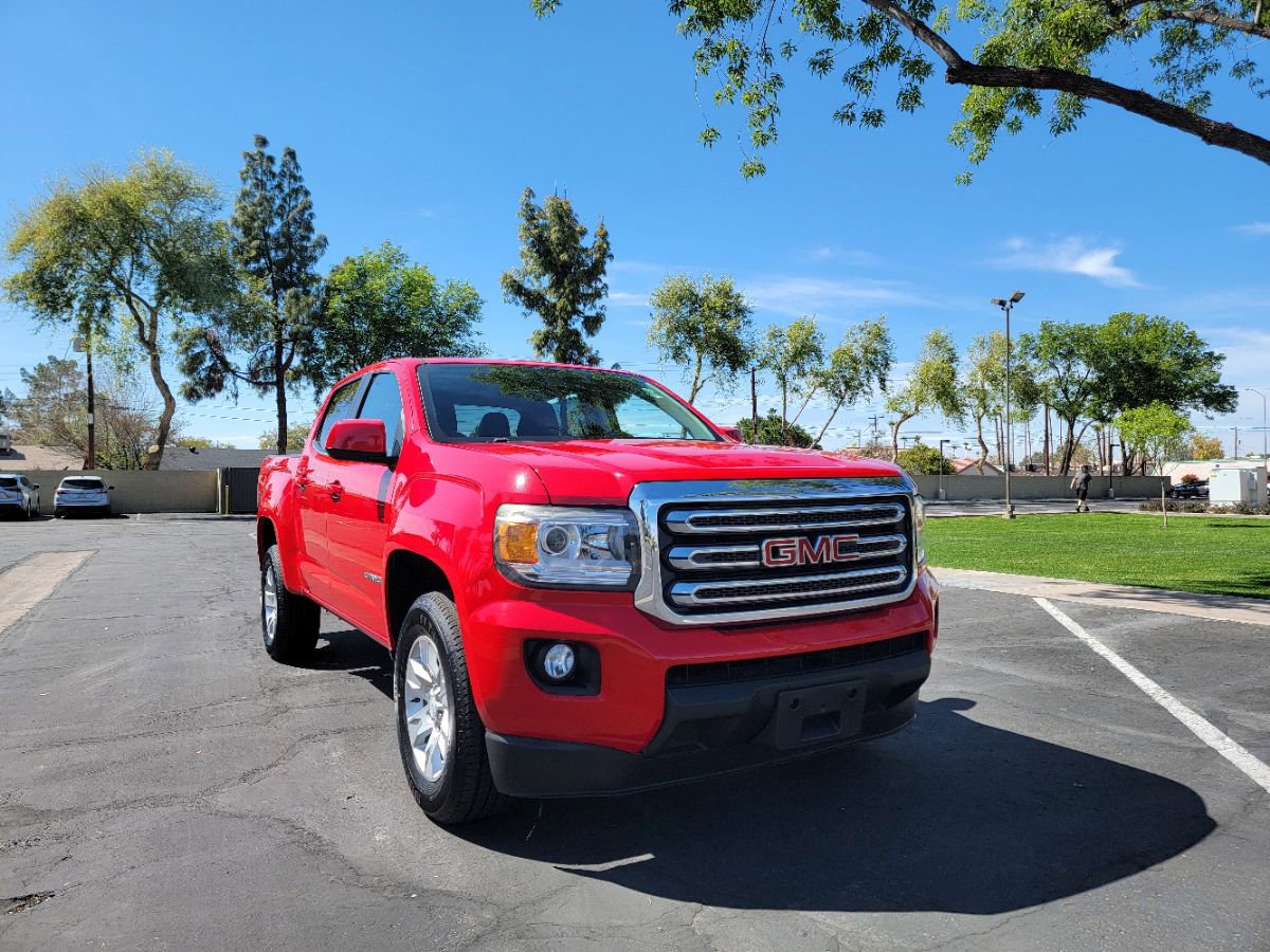 Used 2015 GMC Canyon SLE w/ SLE Convenience Package image 1
