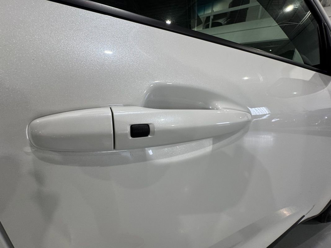 Used 2019 Kia Niro LX image 35