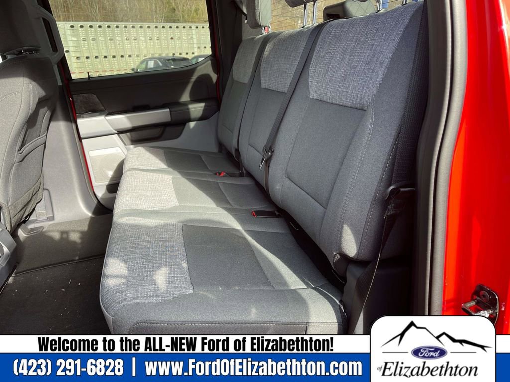 New 2025 Ford F350 XLT w/ Black Appearance Package image 17