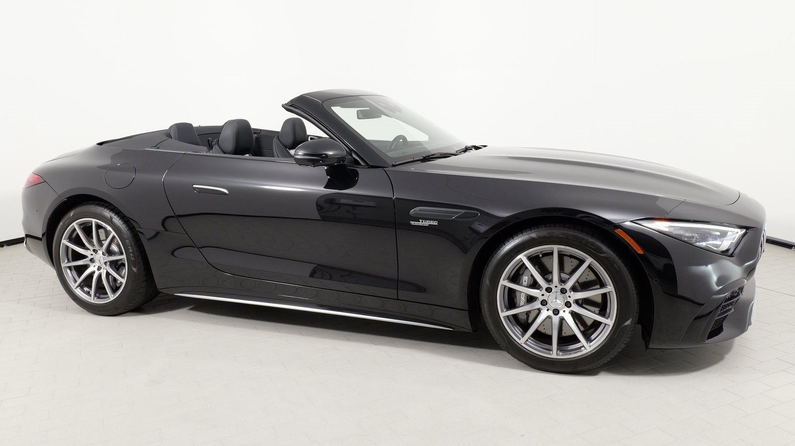 Used 2023 Mercedes-Benz SL 43 AMG image 12
