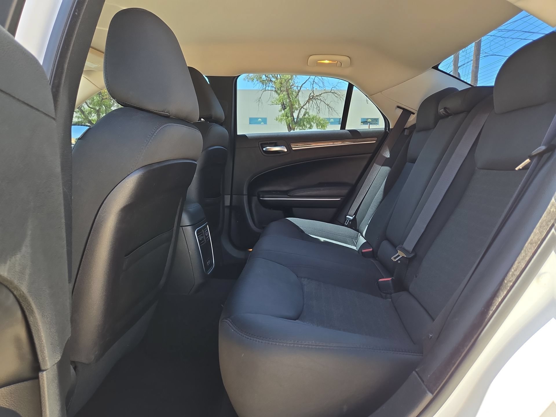 Used 2019 Chrysler 300 Touring w/ Sport Appearance Package RWD image 13