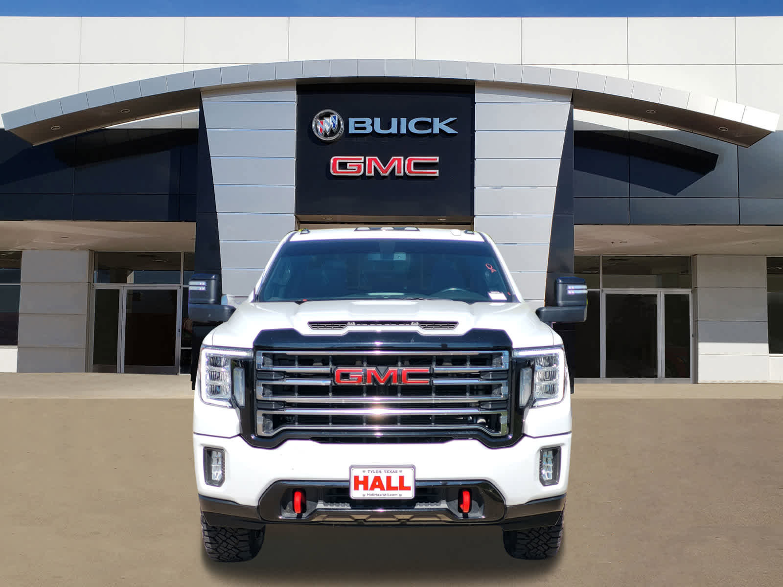Certified 2022 GMC Sierra 2500 AT4 image 2