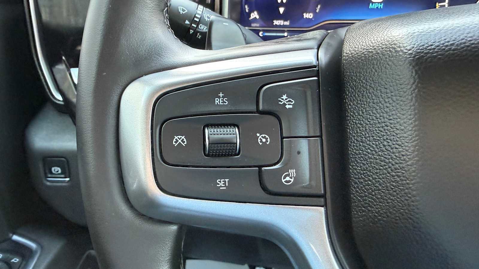 Used 2025 Chevrolet Silverado 1500 LT Trail Boss w/ Convenience Package II AWD/4WD image 15