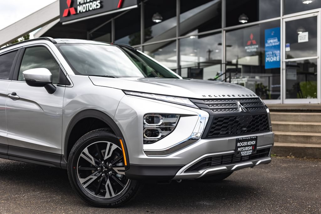 New 2026 Mitsubishi Eclipse Cross SE AWD/4WD image 3