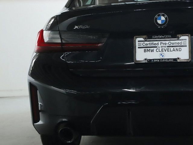 Certified 2023 BMW 330i xDrive Sedan w/ M Sport Package AWD/4WD image 44