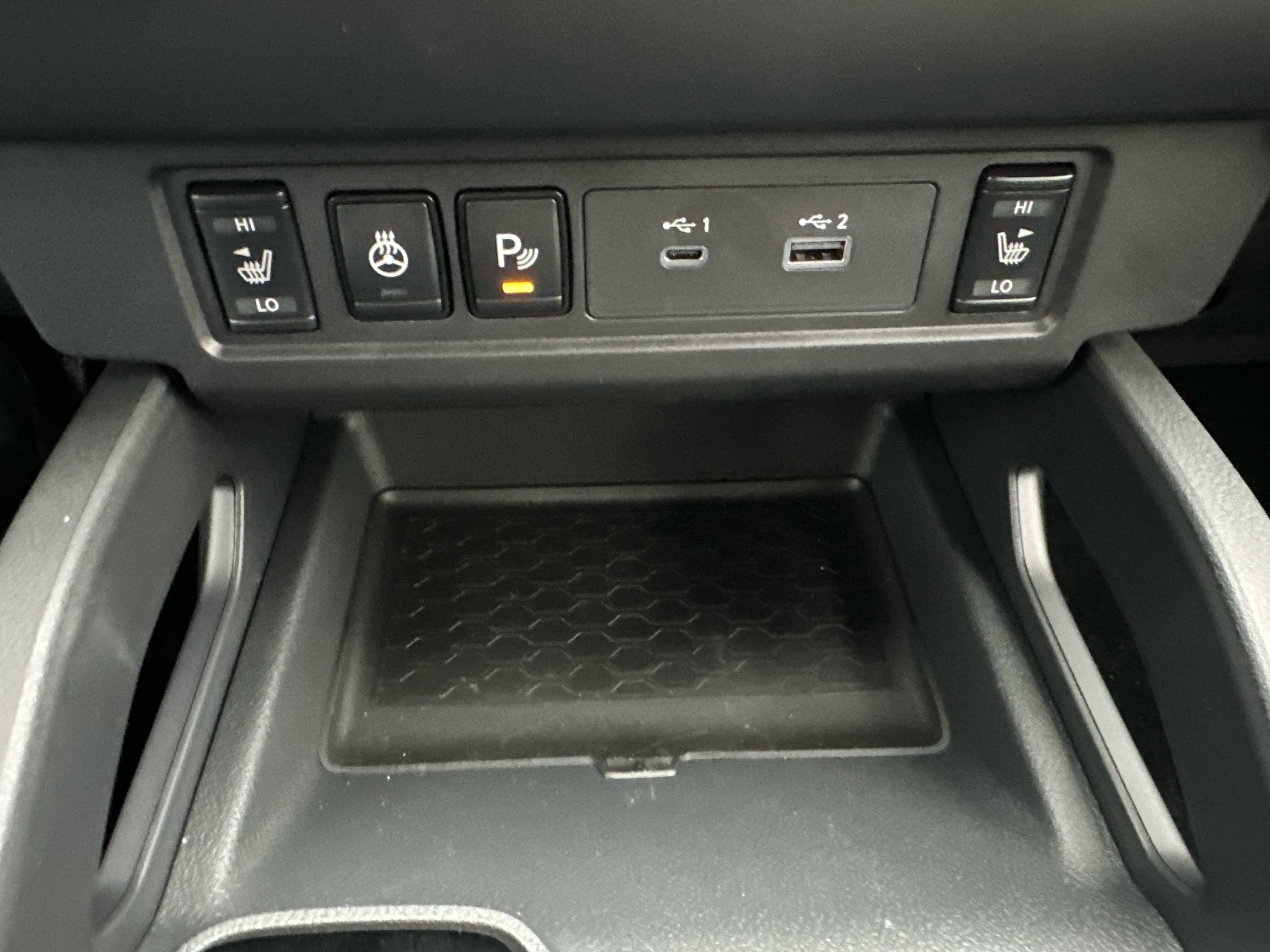 New 2026 Nissan Frontier SV w/ All-Weather Content Package AWD/4WD image 33