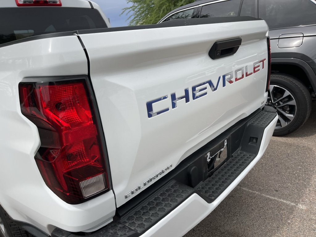 Used 2023 Chevrolet Colorado LT w/ LPO, Pro Essentials Package RWD image 7