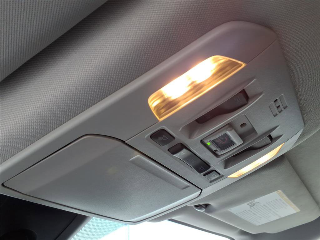 Used 2022 Toyota Highlander XLE image 31