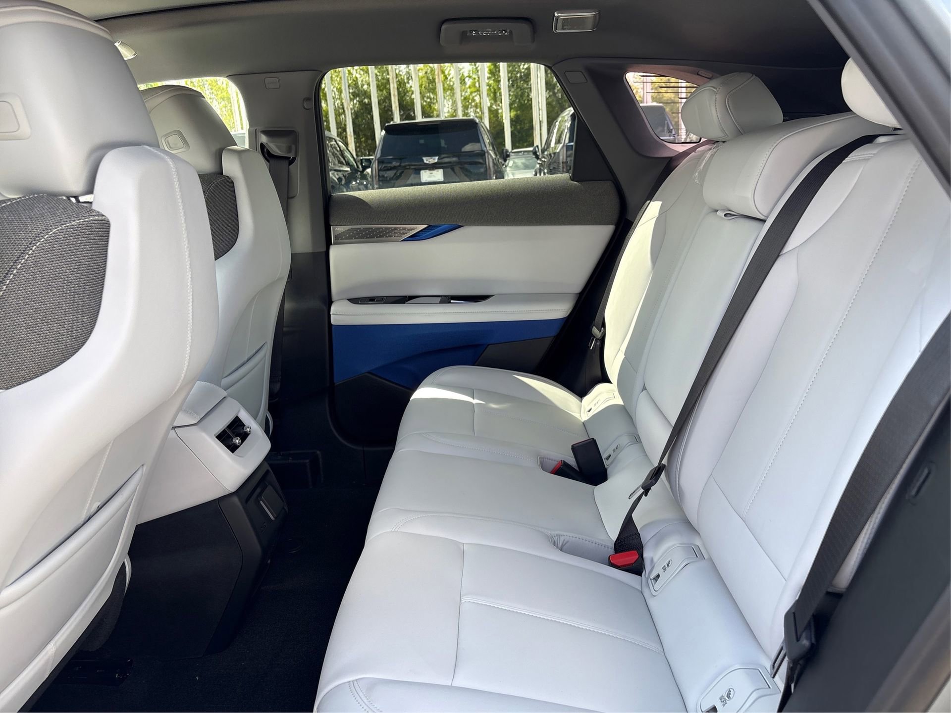 New 2026 Cadillac Optiq Luxury 1 RWD image 10