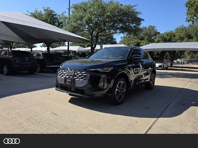 New 2025 Audi Q5 Premium