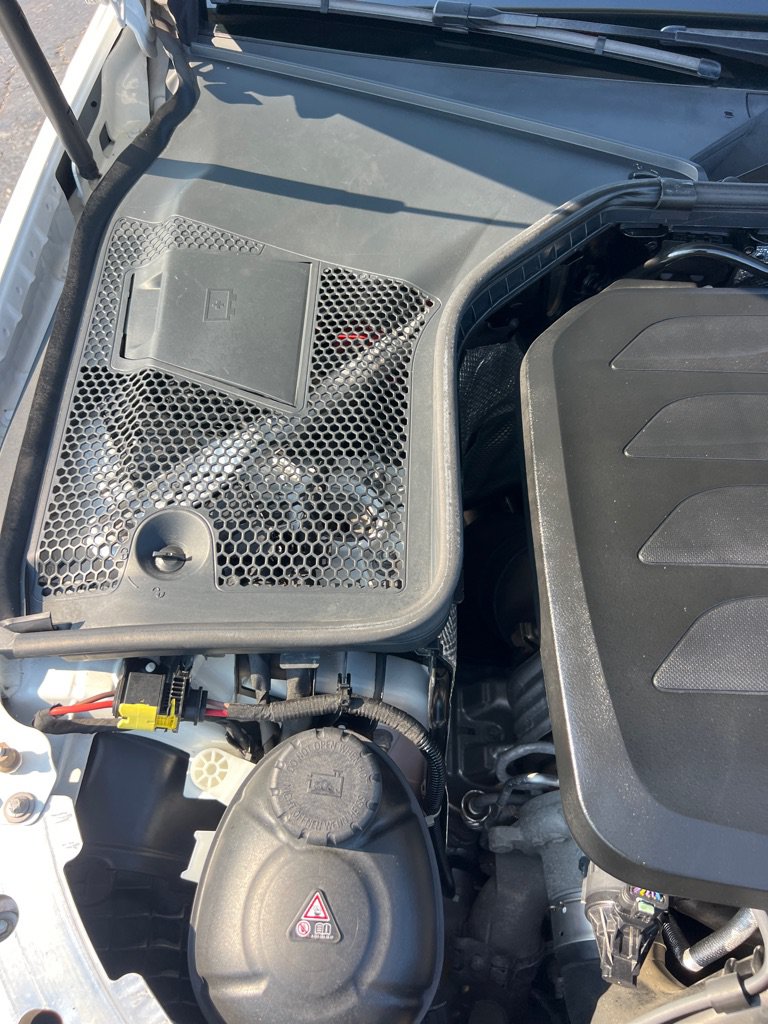 Used 2021 Mercedes-Benz C 300 4MATIC Sedan image 48