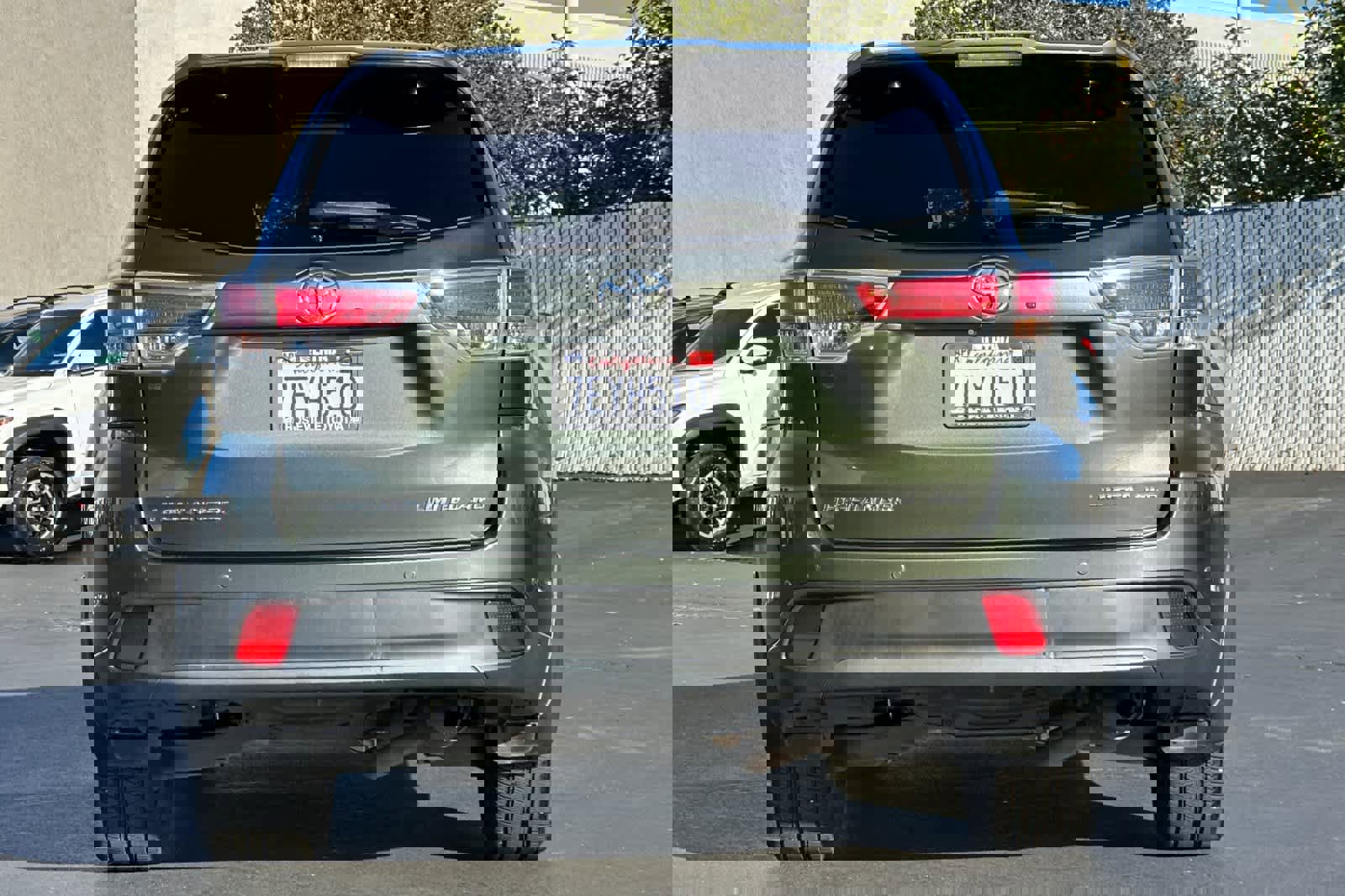 Used 2014 Toyota Highlander Limited image 8