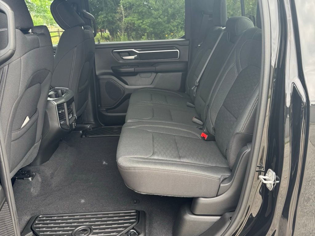 New 2026 RAM 1500 4x4 Crew Cab image 14