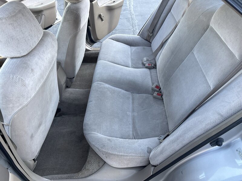 Used 1996 Honda Accord VP image 30