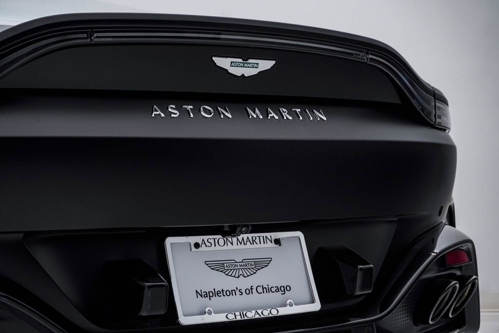 Used 2025 Aston Martin V8 Vantage Coupe RWD image 12