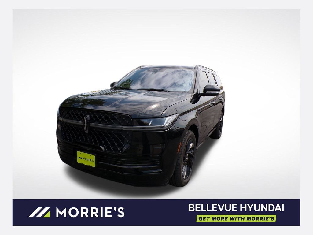 Used 2025 Lincoln Navigator Reserve w/ Jet Appearance Package AWD/4WD image 1