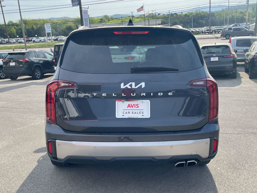 Used 2025 Kia Telluride S image 6