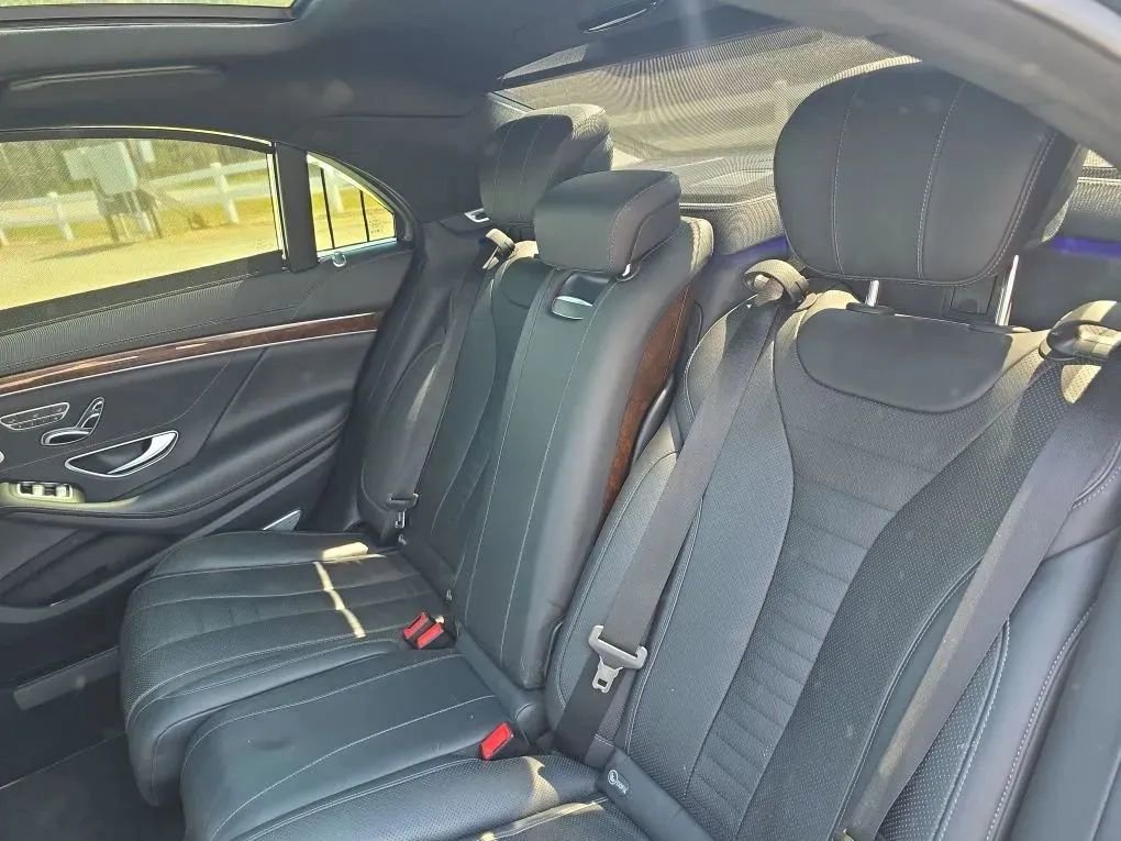 Used 2016 Mercedes-Benz S 550 Sedan image 41