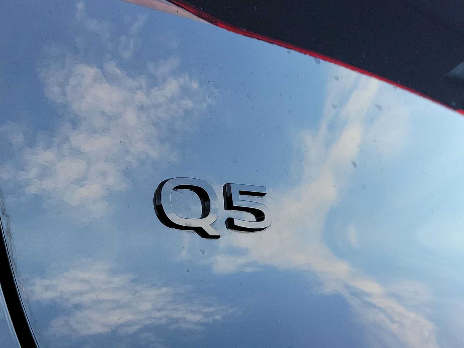 Certified 2025 Audi Q5 Premium Plus w/ Premium Plus AWD/4WD image 11