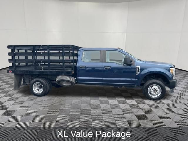 Used 2019 Ford F350 XL AWD/4WD image 2