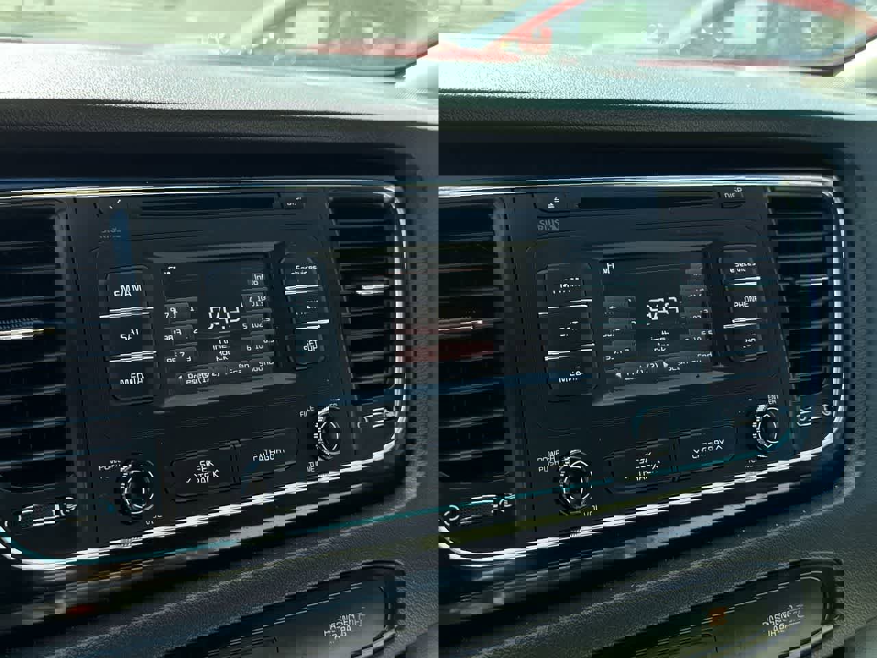 Used 2016 Kia Sedona EX image 19