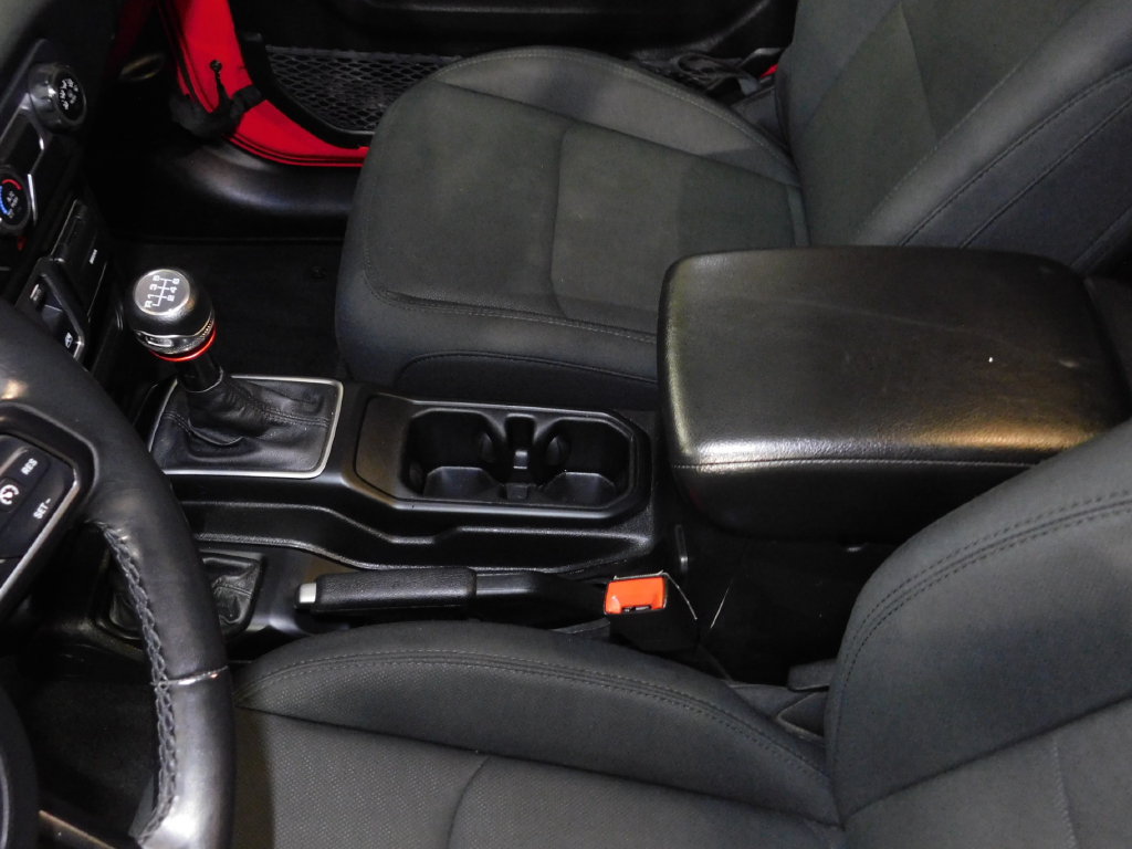 Used 2019 Jeep Wrangler Sport w/ Quick Order Package 23S AWD/4WD image 29