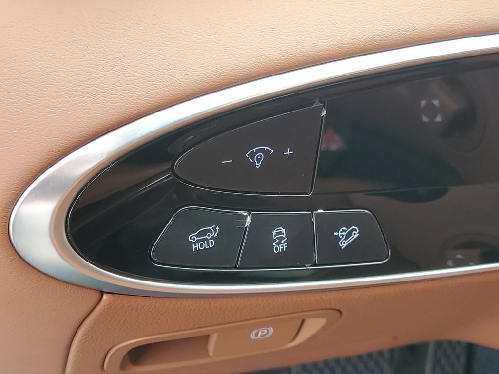 New 2026 Genesis GV70 2.5T Advanced AWD/4WD image 17