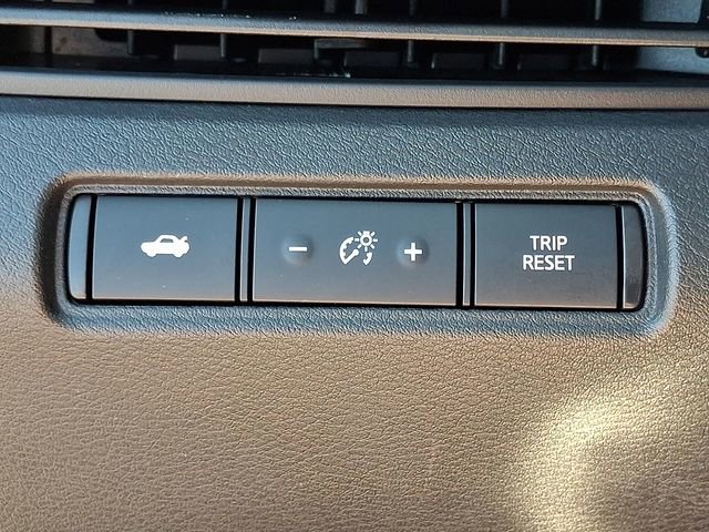 Used 2024 Nissan Altima 2.5 SV image 23