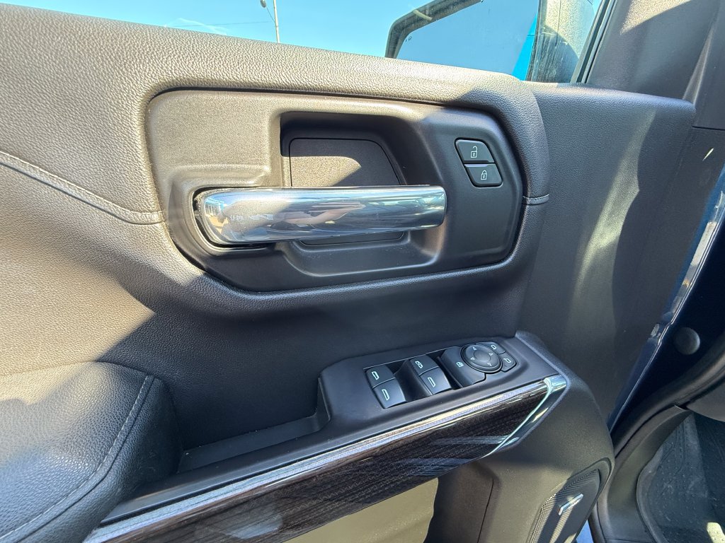 Certified 2019 Chevrolet Silverado 1500 LT Trail Boss AWD/4WD image 19