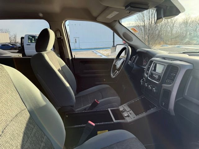 Used 2020 RAM 1500 4x4 Crew Cab Classic w/ Protection Group image 15