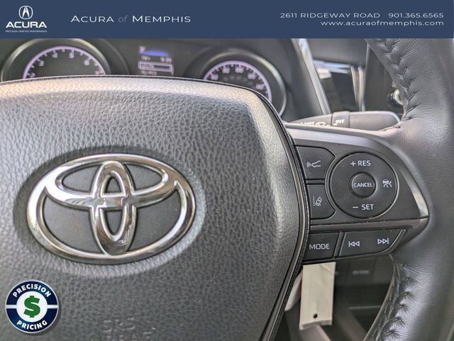 Used 2022 Toyota Camry SE w/ Cold Weather Package FWD image 17