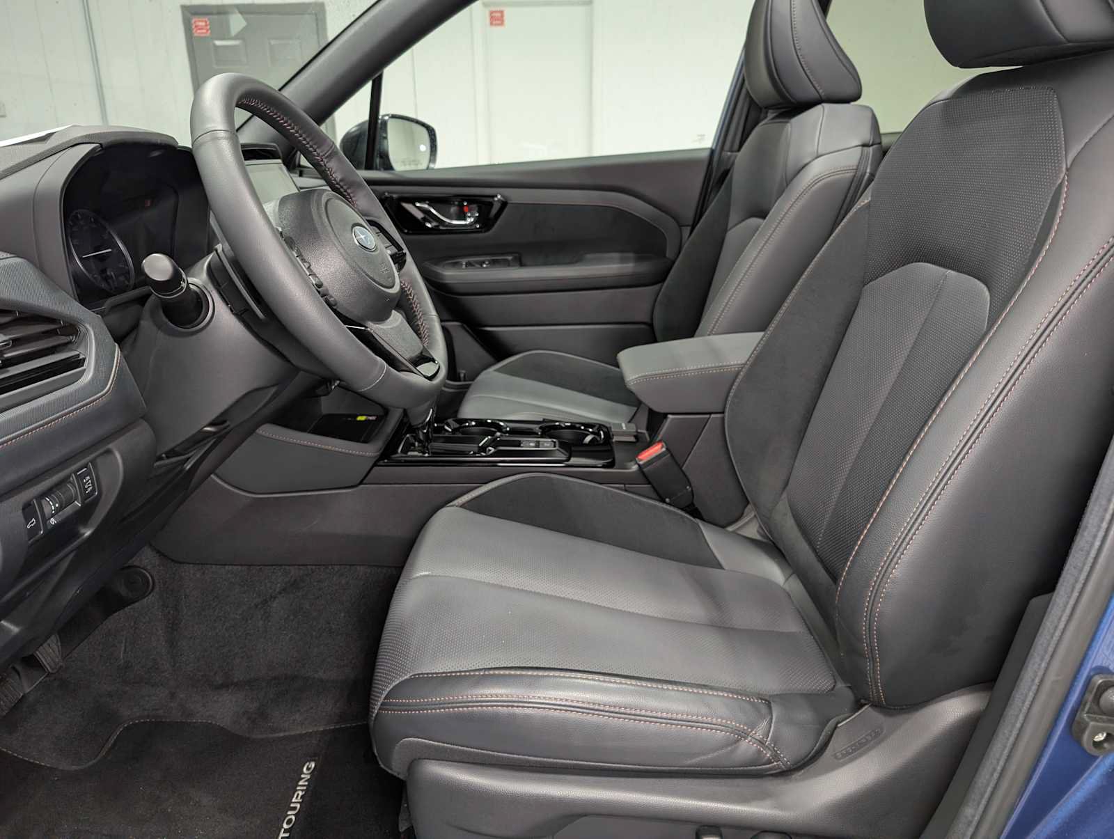 Used 2026 Subaru Forester Touring AWD/4WD image 4