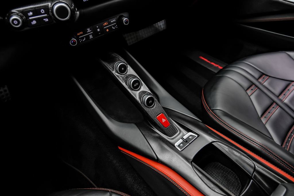 Used 2019 Ferrari 812 Superfast RWD image 27